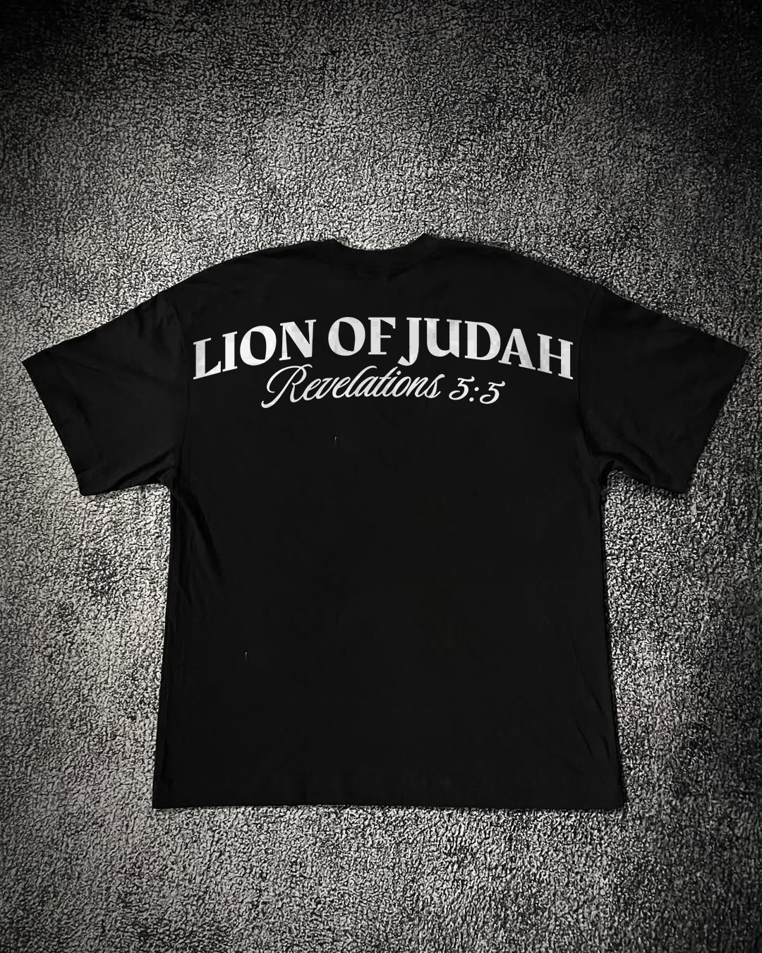 Camiseta Oversized Preta - Lion Of Judah