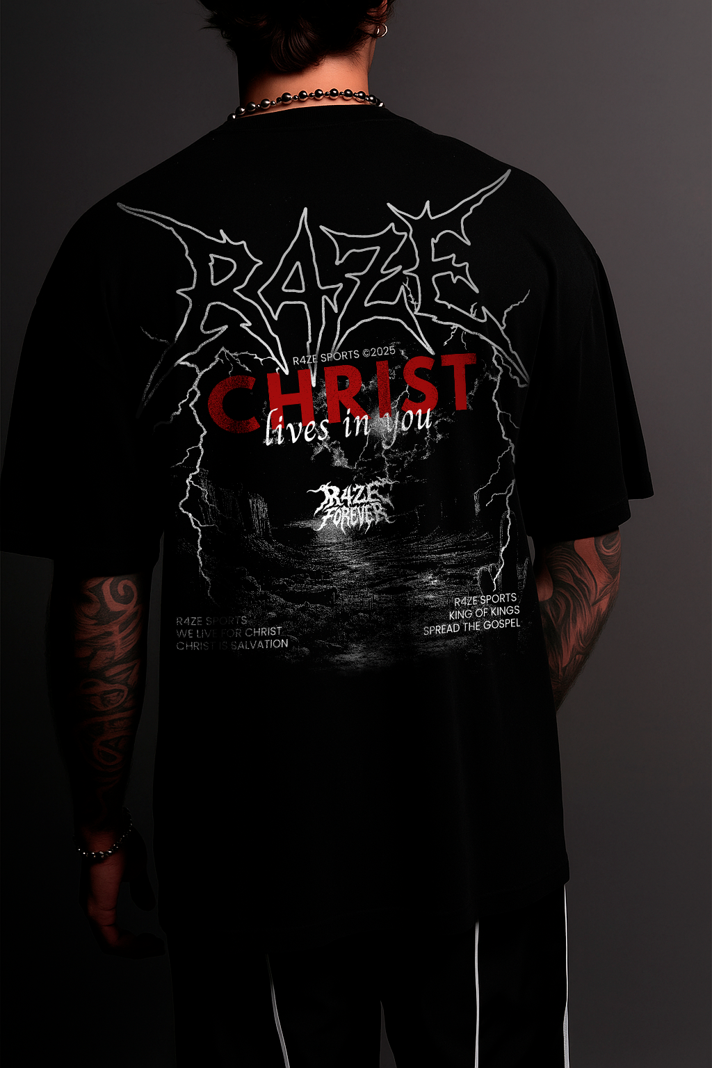 Camiseta Oversized Preta - RAYS OF GOD