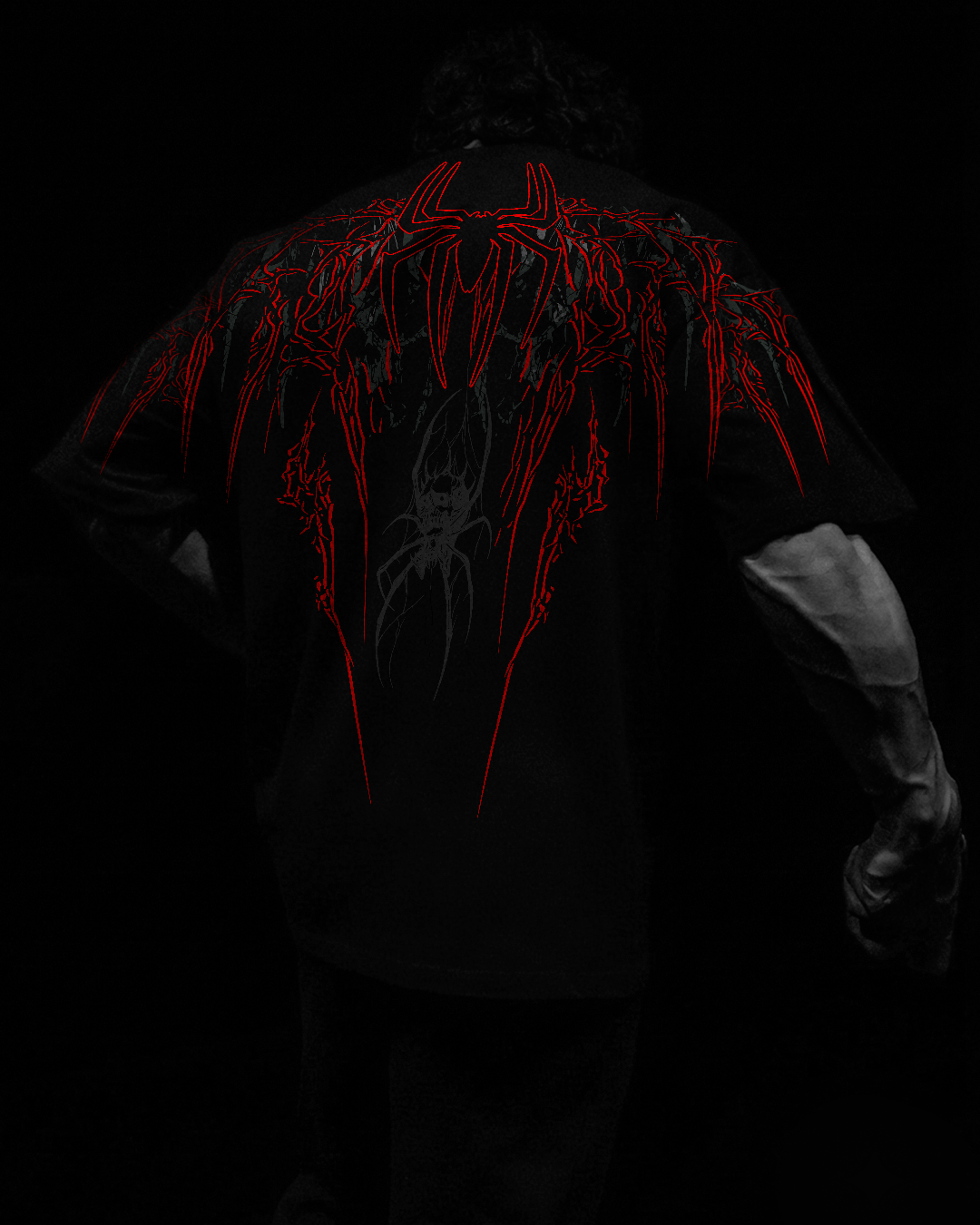 Venom Skin Oversized Preto & Vermelho