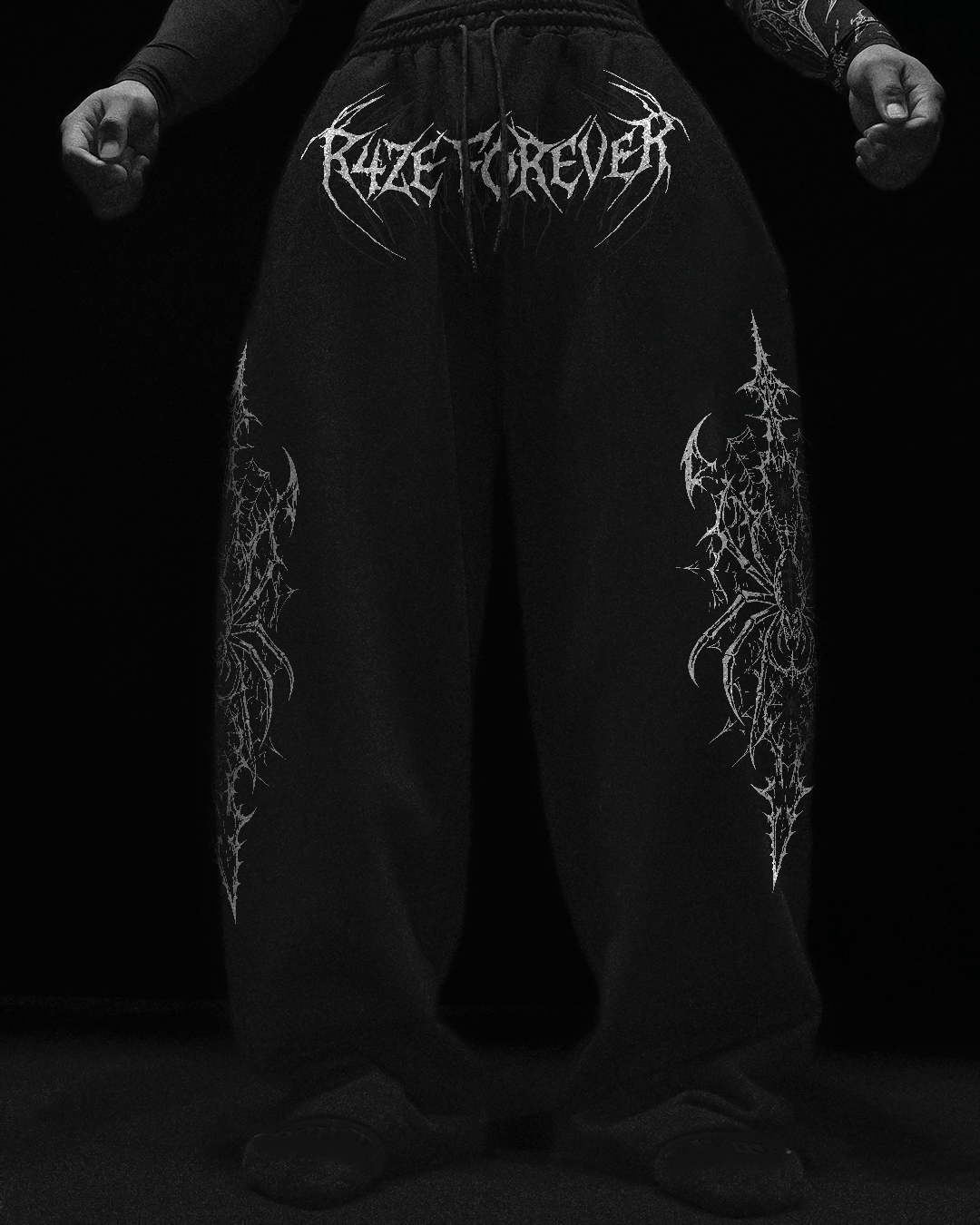 Spider Form Baggy Moletom Preto & Branco
