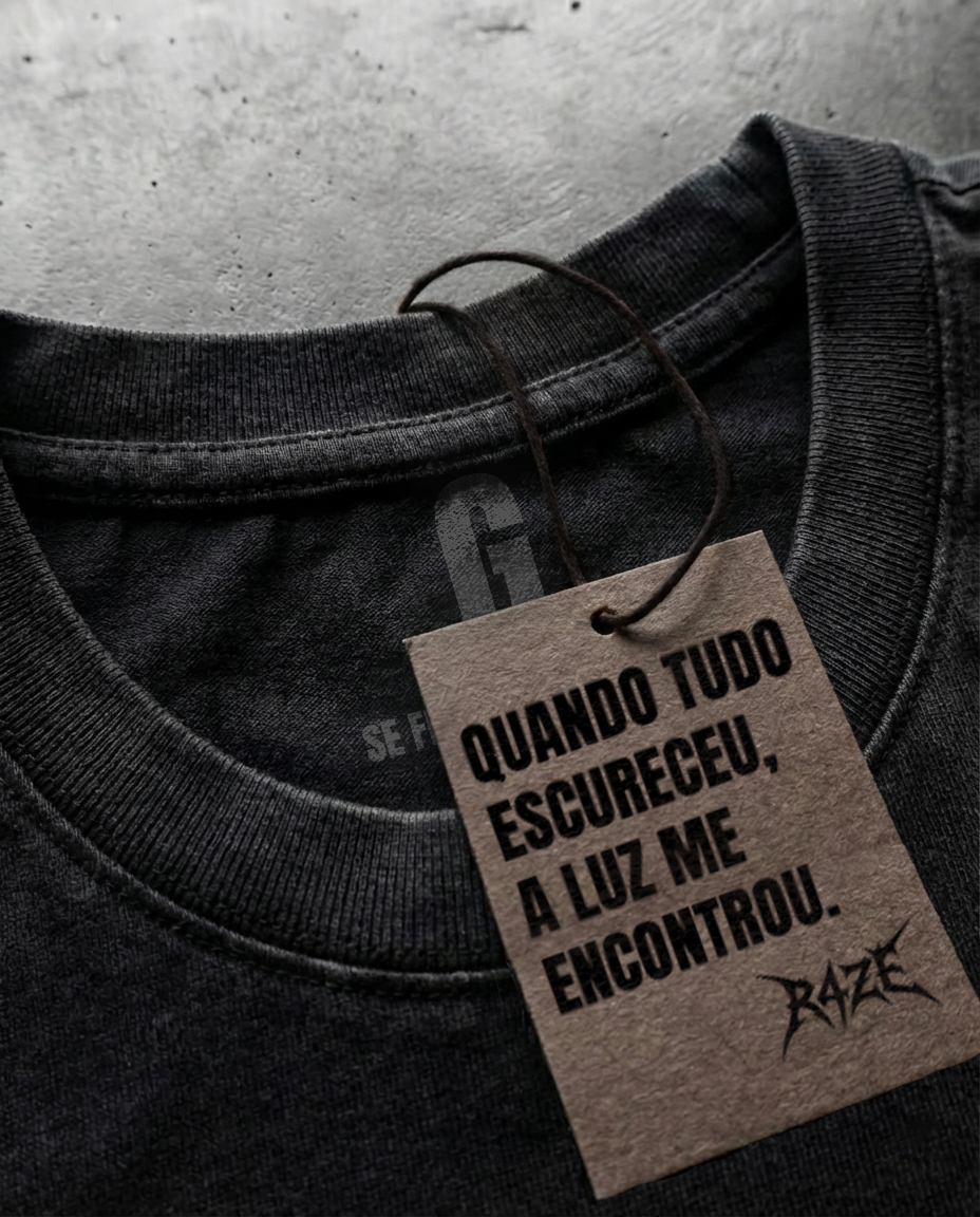 Shadow Wings Oversized Preto