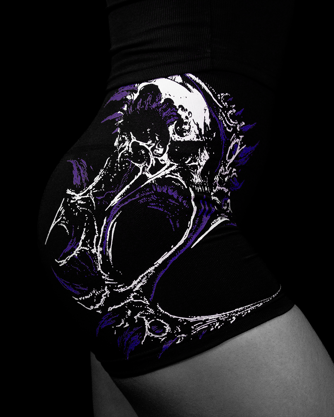 Skullface Short Feminino Preto & Roxo