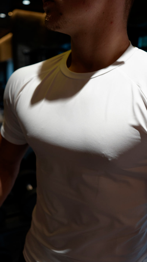 Camiseta de Compressão Branca Básica - R4ZE TREINING